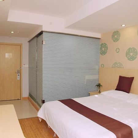 Greentree Inn Shanghai Gucun Park Express Hotel Exterior photo
